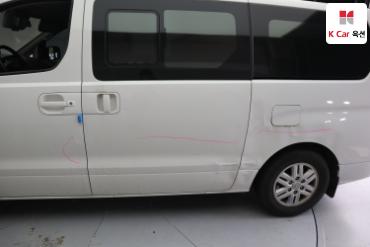 2021 - hyundai grand starex