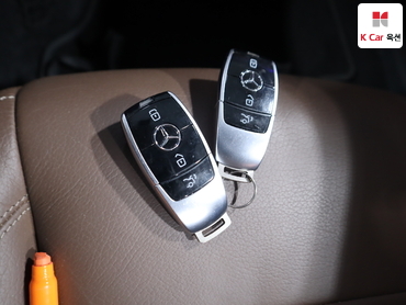2018 - mercedes-benz e300