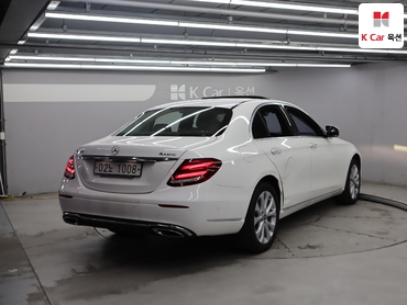 2018 - mercedes-benz e300