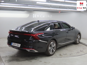 2022 - kia k8