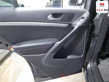 2013 - volkswagen tiguan