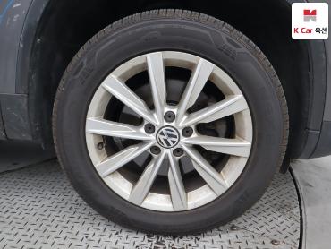 2013 - volkswagen tiguan