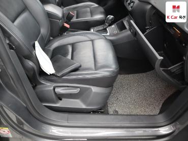 2013 - volkswagen tiguan