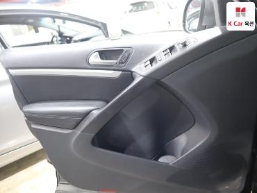 2013 - volkswagen tiguan