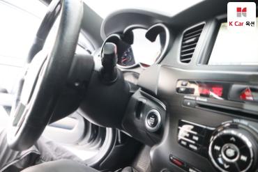 2012 - kia k7