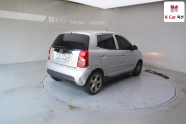 2010 - kia morning