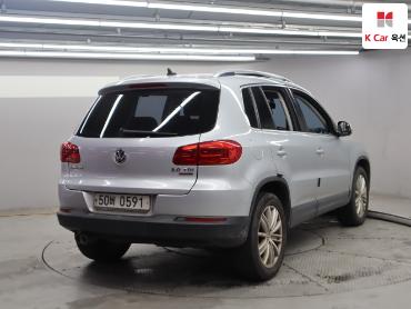 2016 - volkswagen tiguan