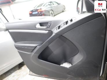 2016 - volkswagen tiguan