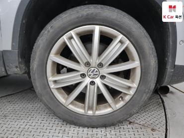 2016 - volkswagen tiguan
