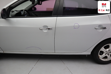 2010 - hyundai avante