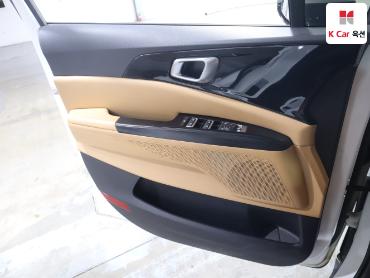 2022 - kia carnival