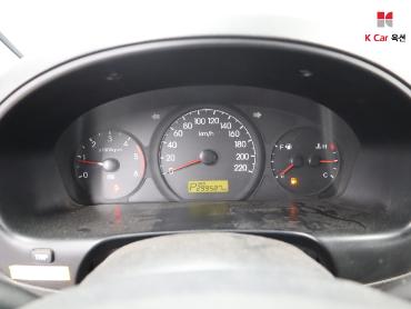 2012 - hyundai grand starex