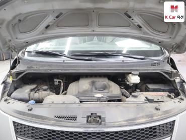 2012 - hyundai grand starex