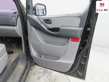 2016 - hyundai grand starex