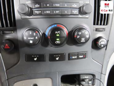 2016 - hyundai grand starex