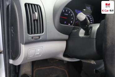 2010 - hyundai avante