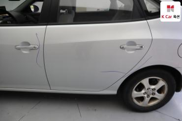2010 - hyundai avante