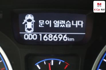 2010 - hyundai avante