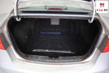 2010 - hyundai avante