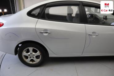 2010 - hyundai avante