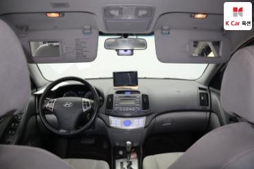 2010 - hyundai avante