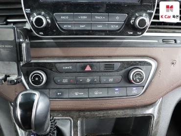 2020 - hyundai grand starex