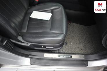 2011 - hyundai bh330