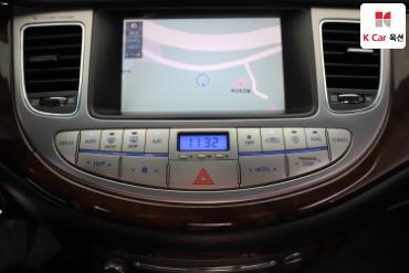2011 - hyundai bh330