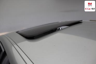 2011 - hyundai bh330