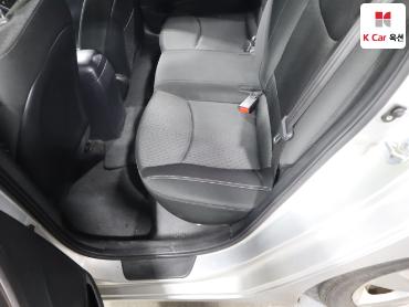 2012 - hyundai avante