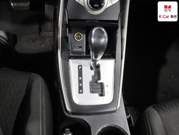 2012 - hyundai avante