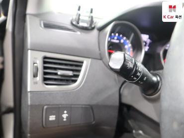 2012 - hyundai avante