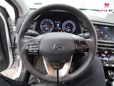 2019 - hyundai avante