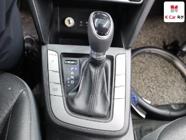 2019 - hyundai avante