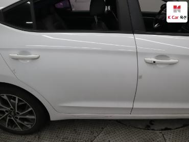 2019 - hyundai avante