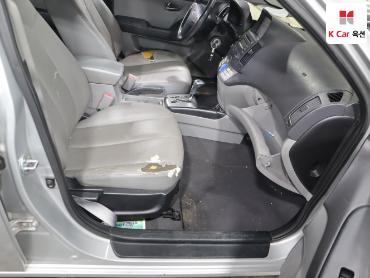 2010 - hyundai avante