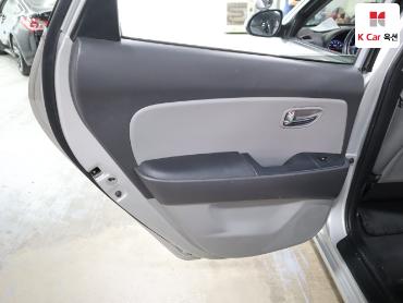 2010 - hyundai avante