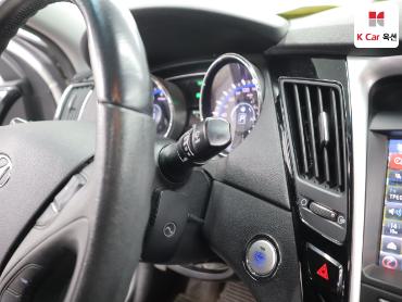 2011 - hyundai sonata