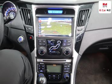 2011 - hyundai sonata