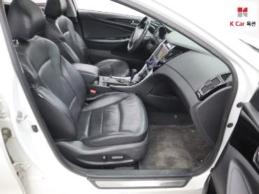 2011 - hyundai sonata