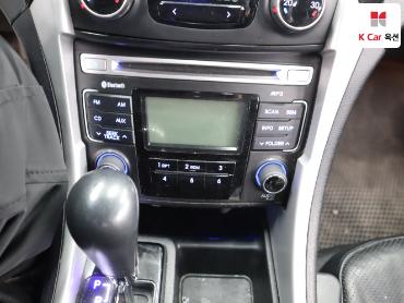 2011 - hyundai sonata
