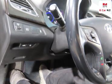 2011 - hyundai grandeur