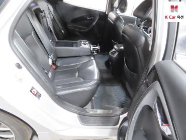2011 - hyundai grandeur