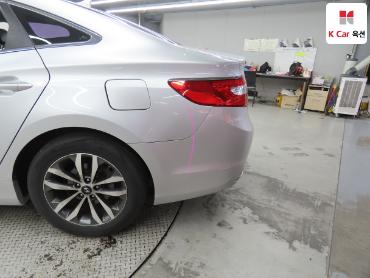 2011 - hyundai grandeur