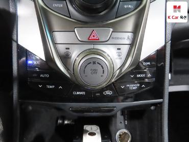 2011 - hyundai grandeur
