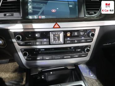 2017 - genesis g80