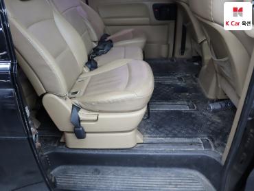 2012 - hyundai grand starex