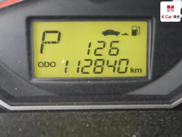 2012 - hyundai grand starex