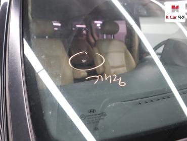 2012 - hyundai grand starex