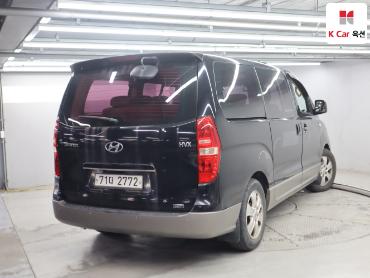 2012 - hyundai grand starex